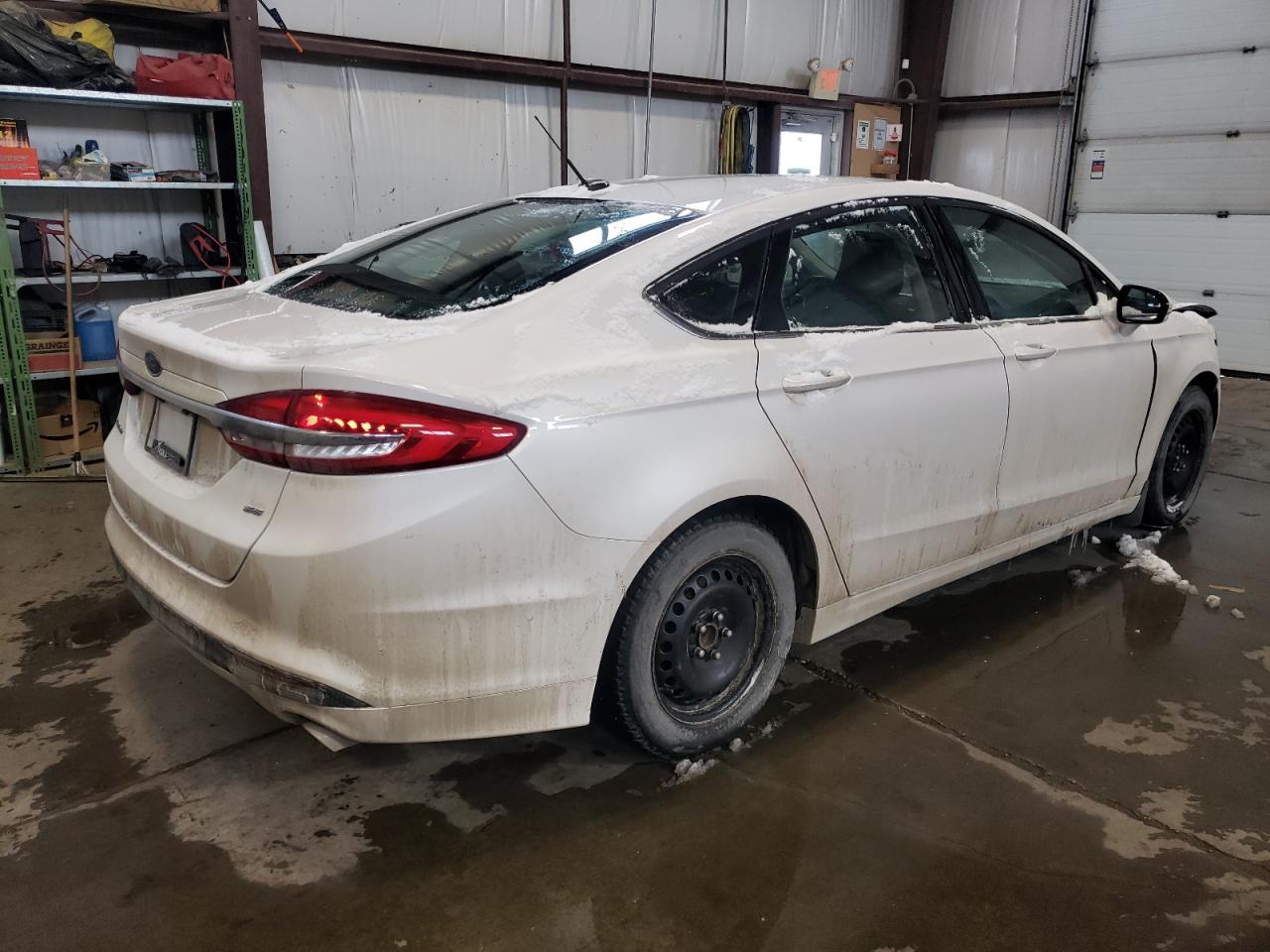 Photo 4 from auction – 2017 FORD FUSION SE with VIN 3FA6P0H74HR134809
