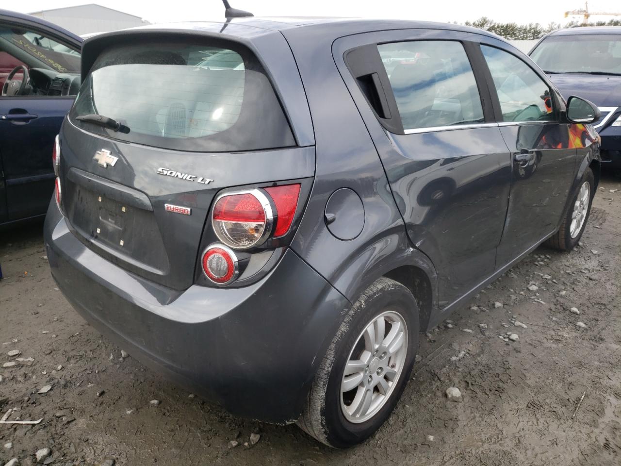 Photo 4 from auction – 2013 CHEVROLET SONIC LT with VIN 1G1JC6SB9D4102529
