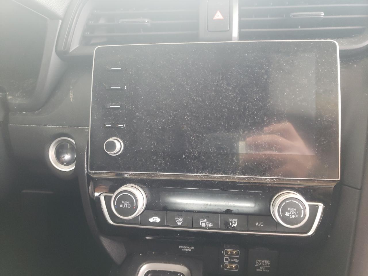 Photo 9 from auction – 2019 HONDA INSIGHT EX with VIN 19XZE4F56KE016099