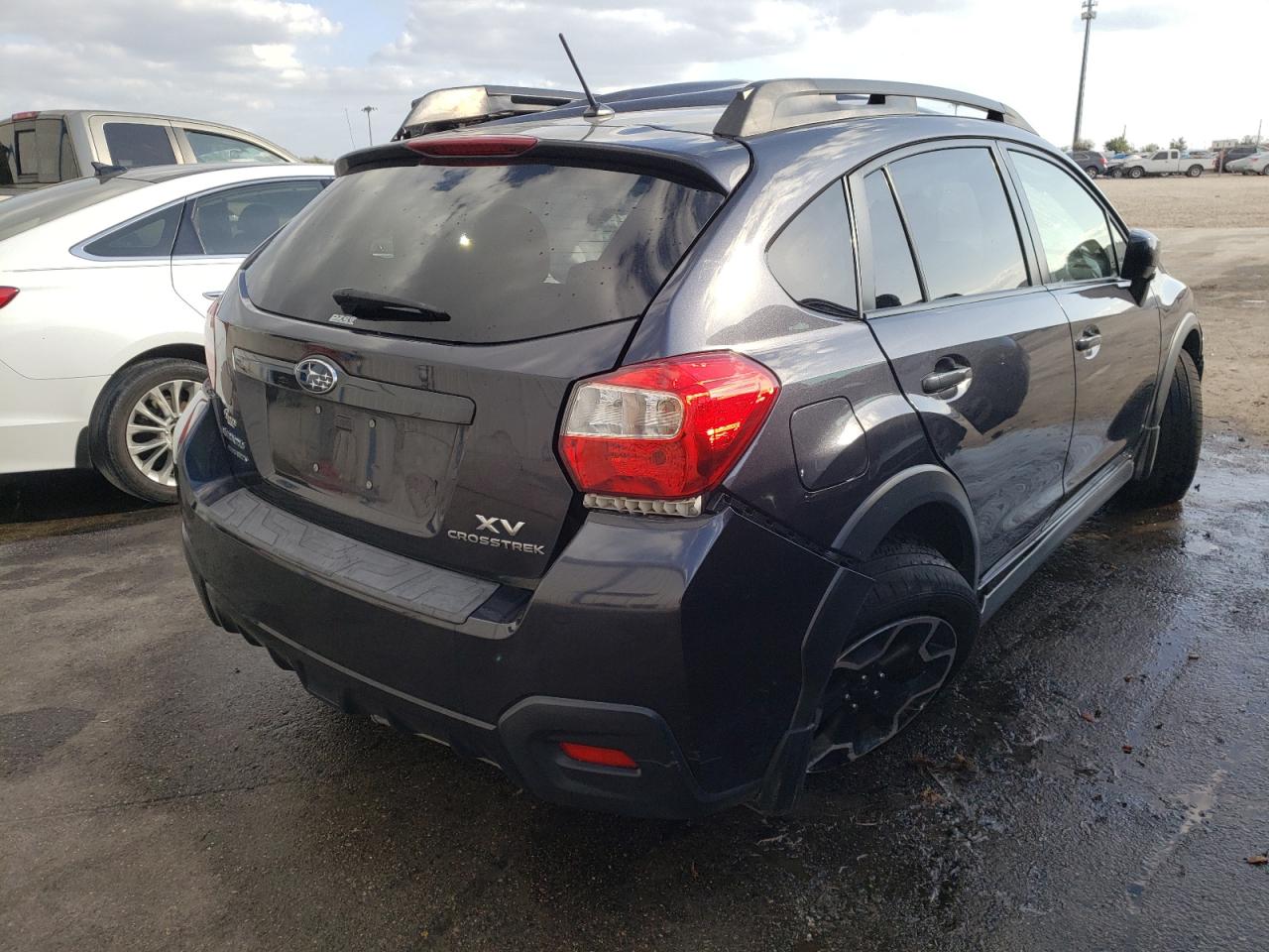Photo 4 from auction – 2014 SUBARU XV CROSSTR with VIN JF2GPAVCXE8270849