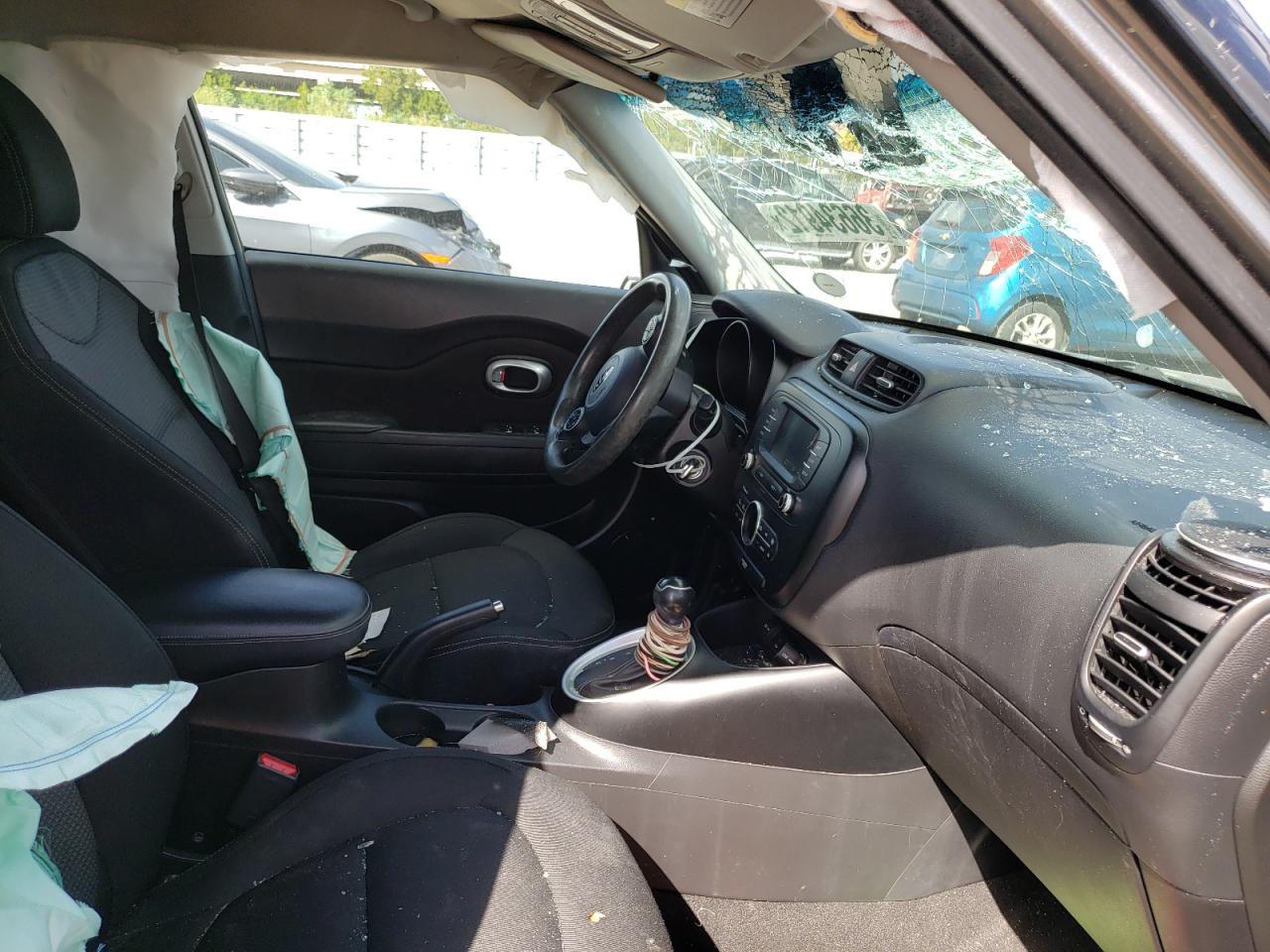 Photo 5 from auction – 2017 KIA SOUL + with VIN KNDJP3A56H7411482