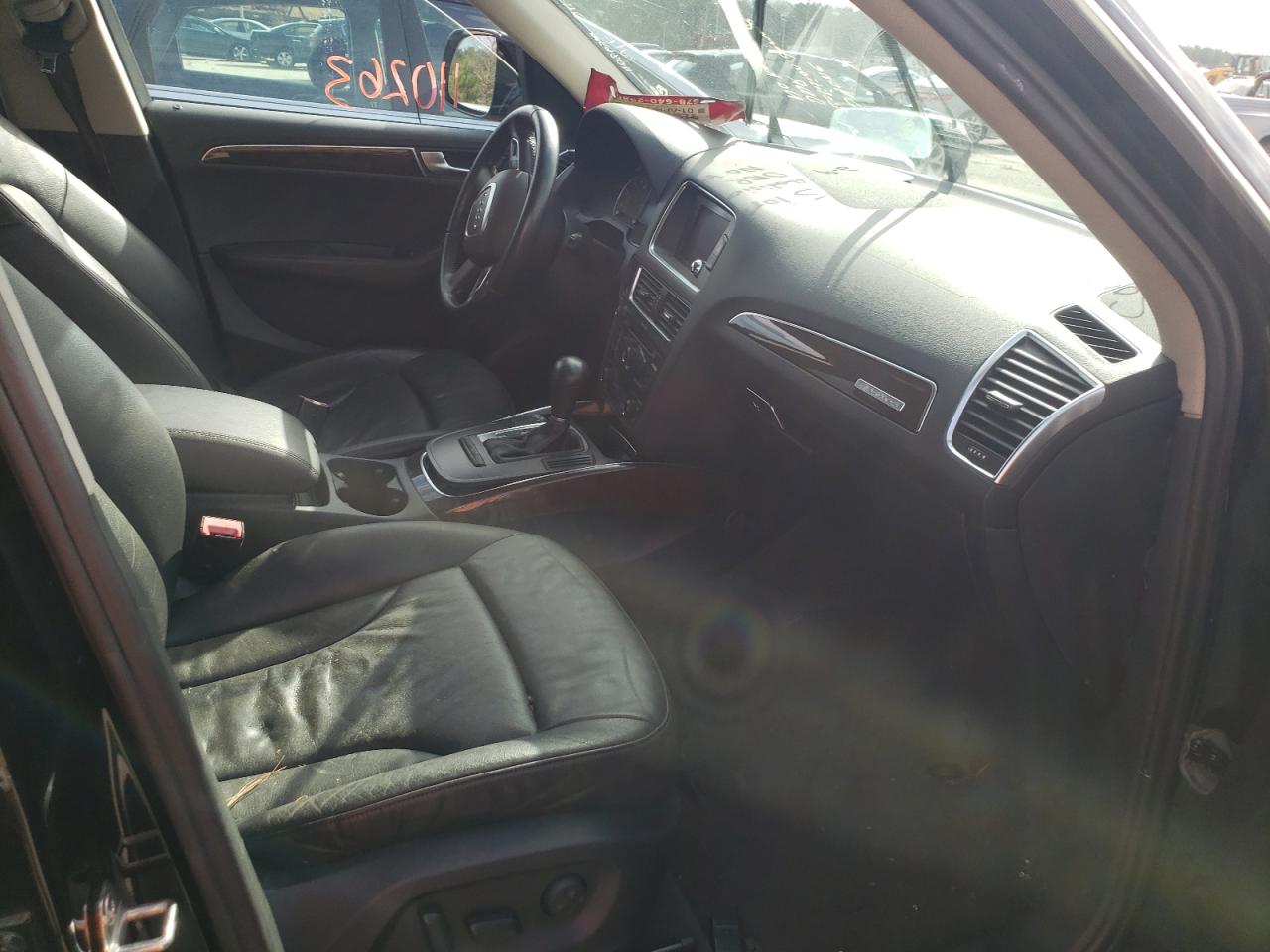 Photo 5 from auction – 2011 AUDI Q5 PREMIUM with VIN WA1CFAFP6BA006303