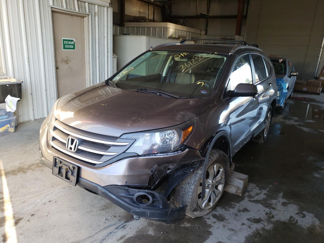 Photo 2 from auction – 2013 HONDA CR-V EXL with VIN 5J6RM4H7XDL032425
