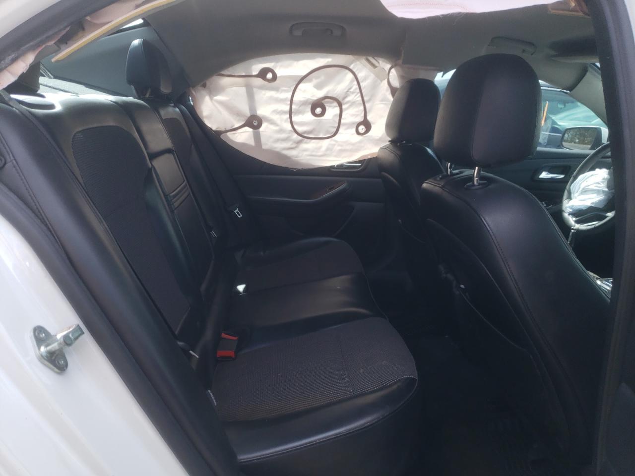Photo 6 from auction – 2013 CHEVROLET MALIBU 1LT with VIN 1G11C5SA7DU129181
