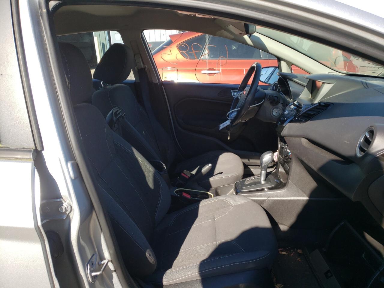 Photo 5 from auction – 2014 FORD FIESTA SE with VIN 3FADP4BJ2EM134660