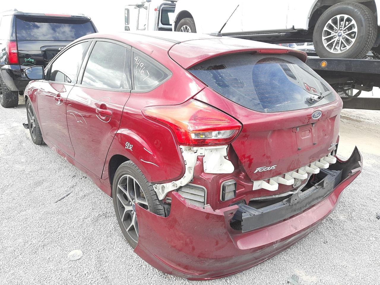 Photo 3 from auction – 2016 FORD FOCUS SE with VIN 1FADP3K22GL387937