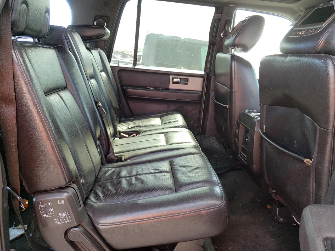 Zdjęcie 6 z aukcji – 2011 FORD EXPEDITION z VIN 1FMJK1K54BEF25559