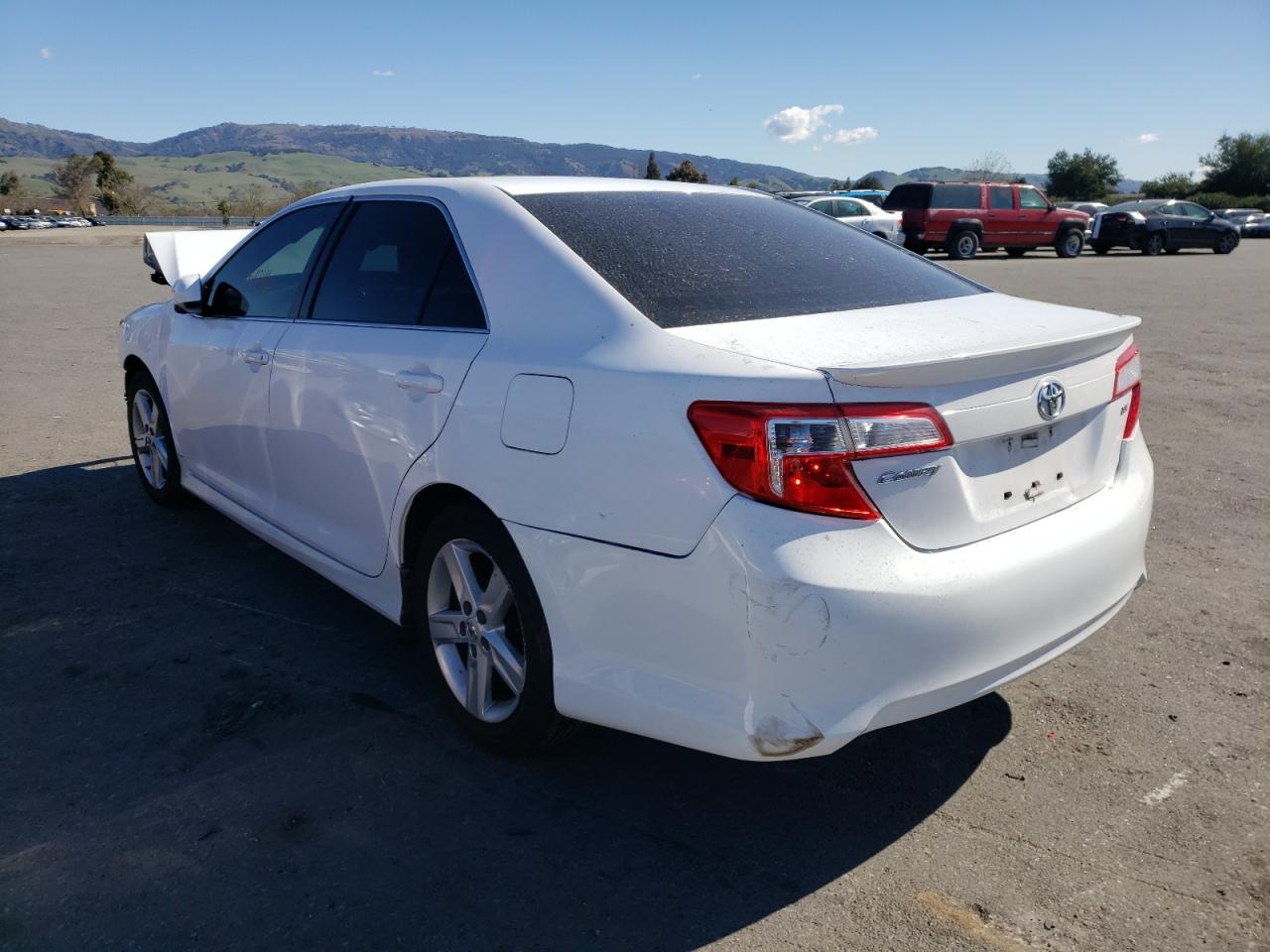 Photo 3 from auction – 2012 TOYOTA CAMRY BASE with VIN 4T1BF1FK0CU147160