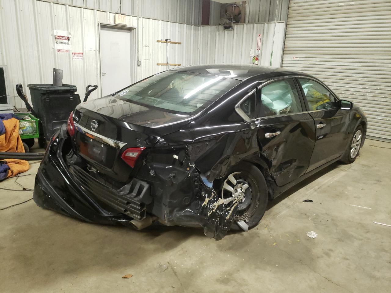 Photo 4 from auction – 2018 NISSAN ALTIMA 2.5 with VIN 1N4AL3AP0JC472035