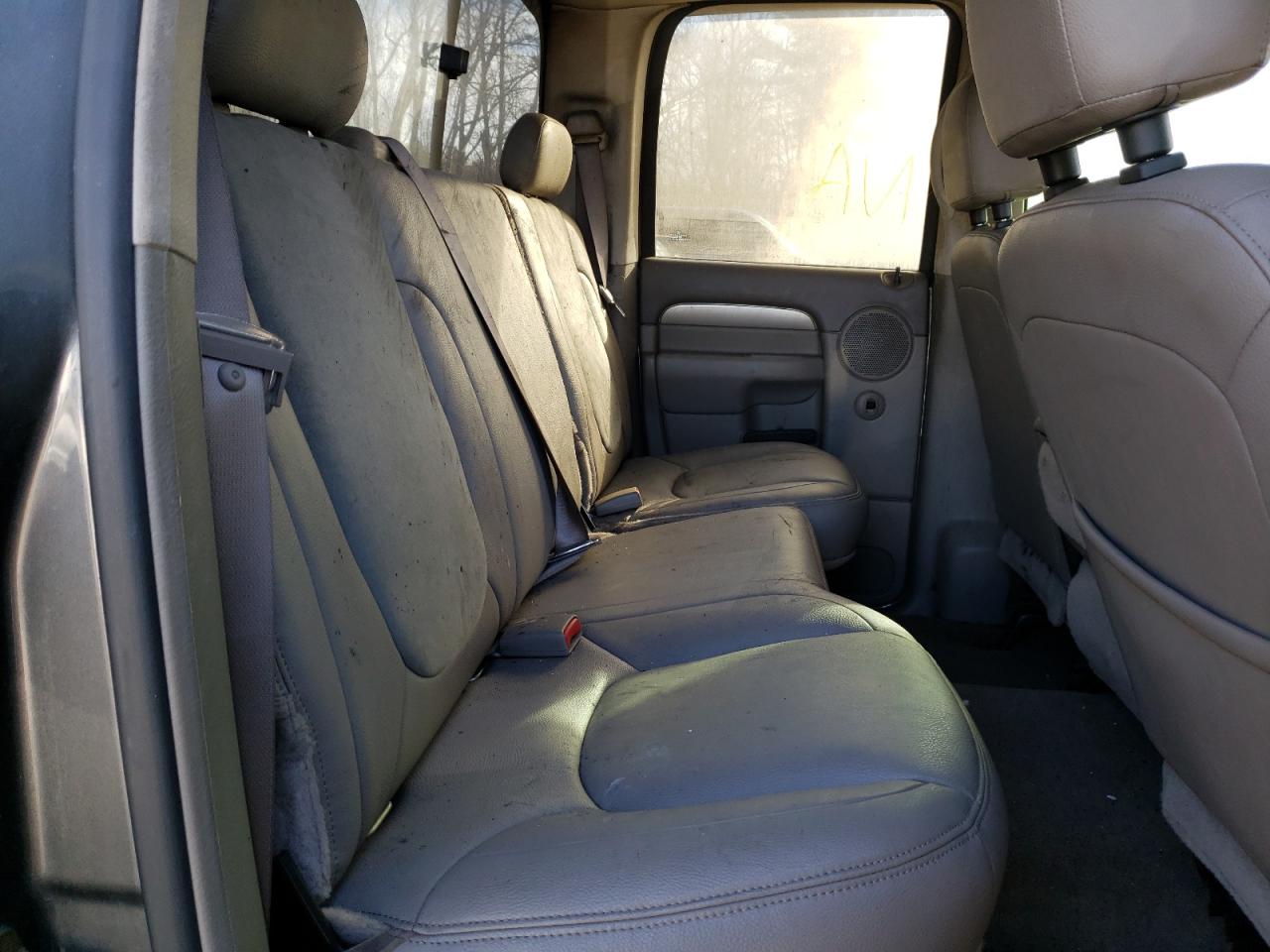 Photo 6 from auction – 2004 DODGE RAM 2500 S with VIN 3D7KU28C54G202671