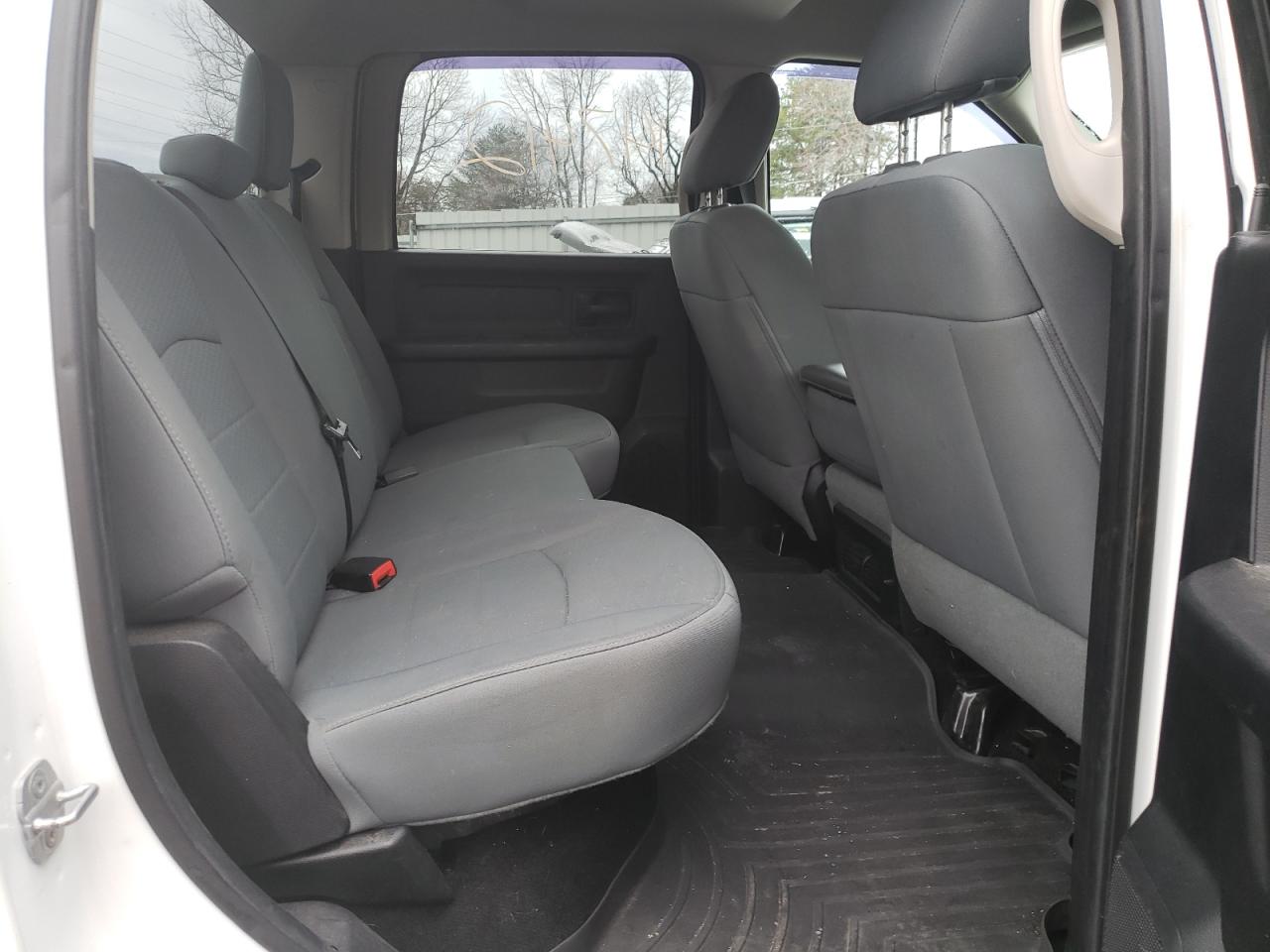 Photo 6 from auction – 2014 RAM 2500 ST with VIN 3C6UR5CL0EG152266