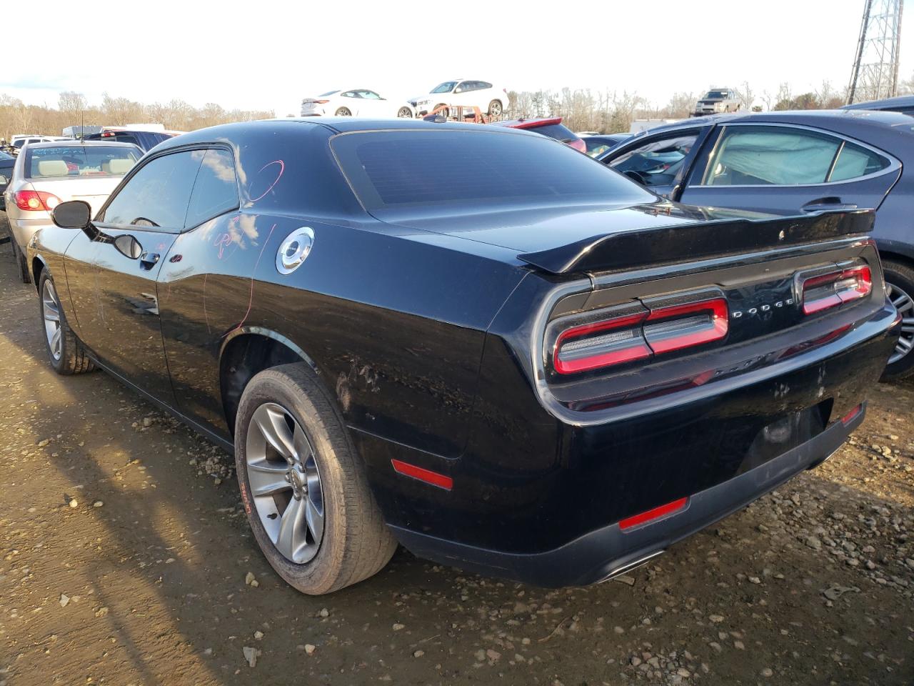 Photo 3 from auction – 2019 DODGE CHALLENGER with VIN 2C3CDZAG5KH701685