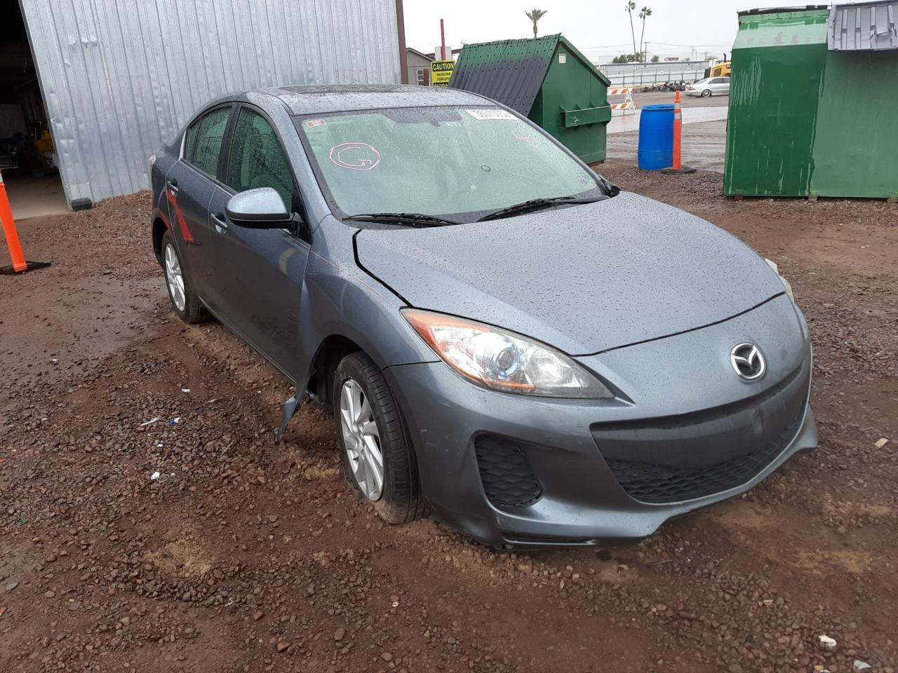 MAZDA MAZDA3 2012 with VIN JM1BL1V85C1662210 - Photo from auction