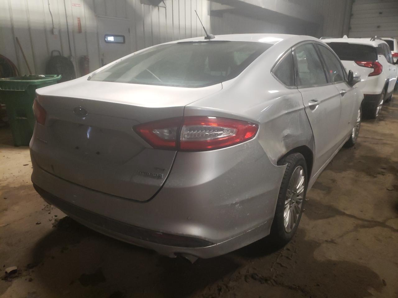 Photo 4 from auction – 2015 FORD FUSION SE with VIN 3FA6P0LU9FR116378