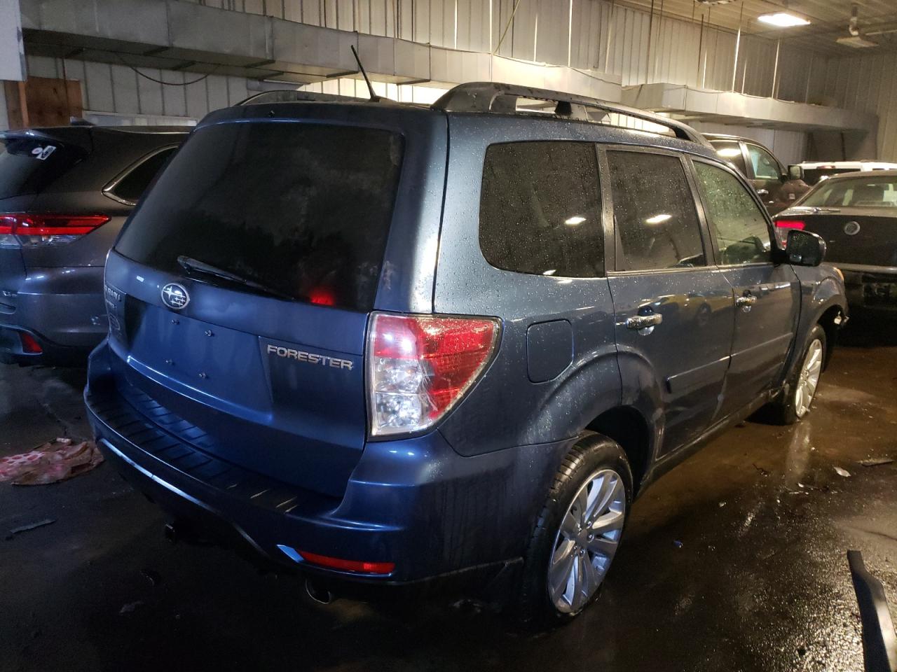 Photo 4 from auction – 2012 SUBARU FORESTER 2 with VIN JF2SHBDC5CH459324