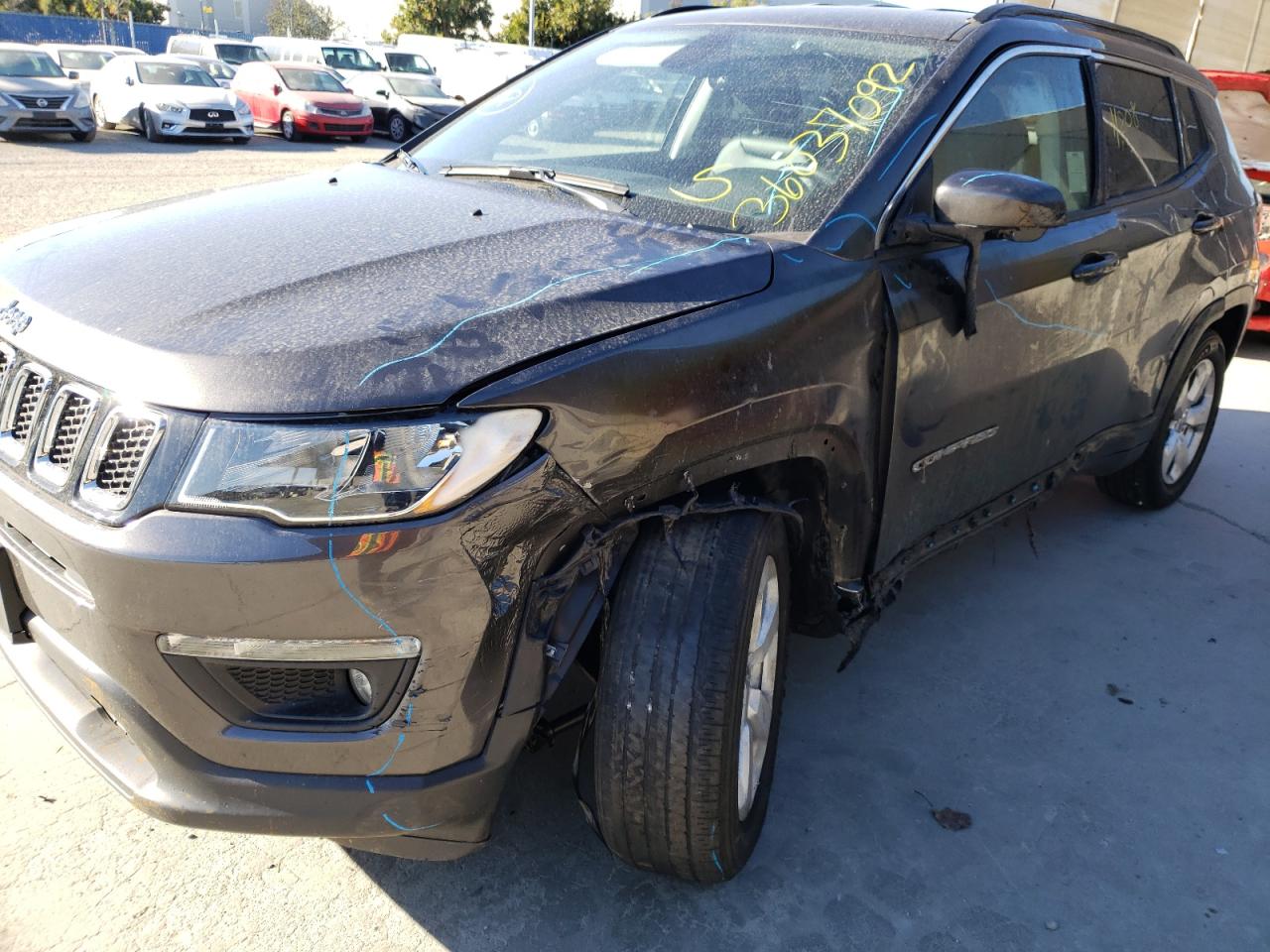 Photo 9 from auction – 2018 JEEP COMPASS LA with VIN 3C4NJCBB7JT227743