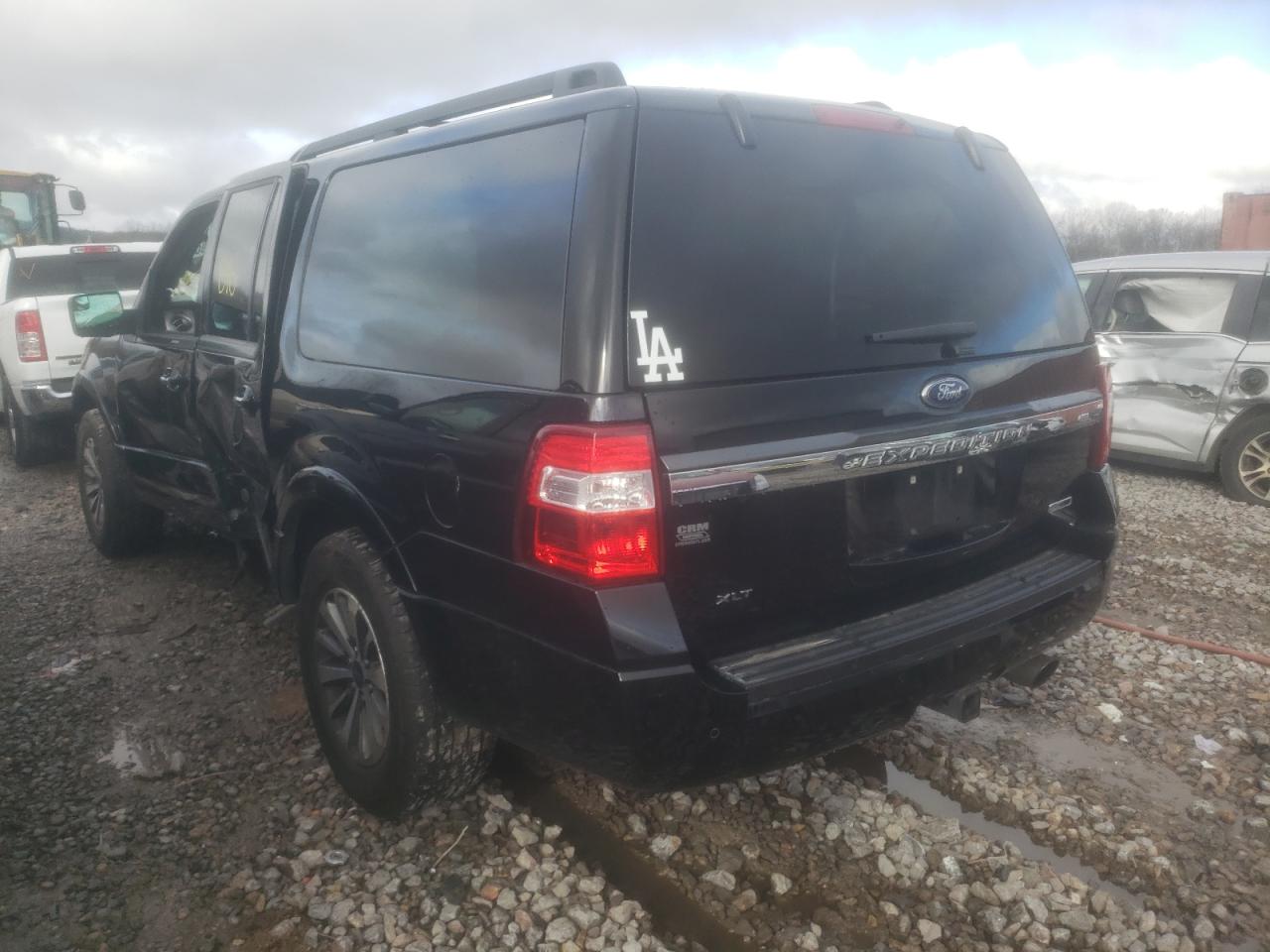 Zdjęcie 3 z aukcji – 2016 FORD EXPEDITION z VIN 1FMJK1HT3GEF32144