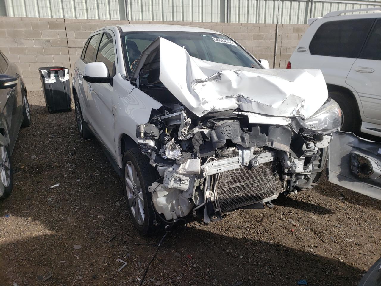 Photo 9 from auction – 2015 MITSUBISHI OUTLANDER with VIN 4A4AP3AU0FE037699