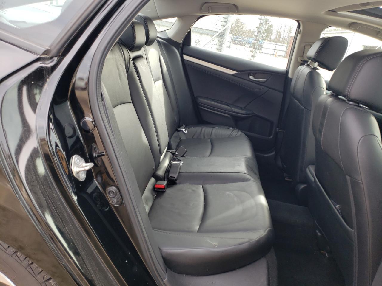 Photo 6 from auction – 2016 HONDA CIVIC EXL with VIN 2HGFC1F74GH636360