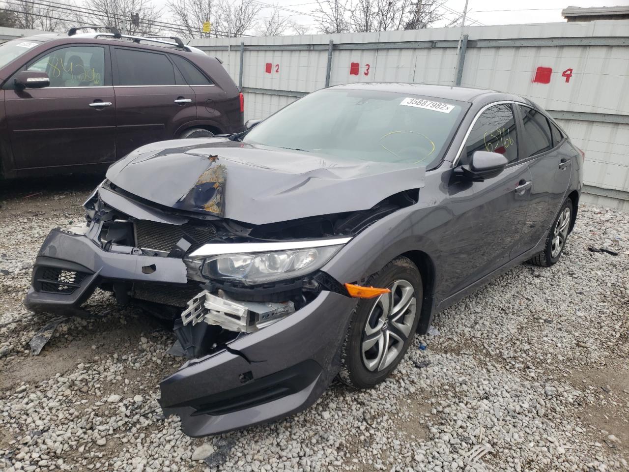 Photo 2 from auction – 2017 HONDA CIVIC LX with VIN 19XFC2F53HE049924