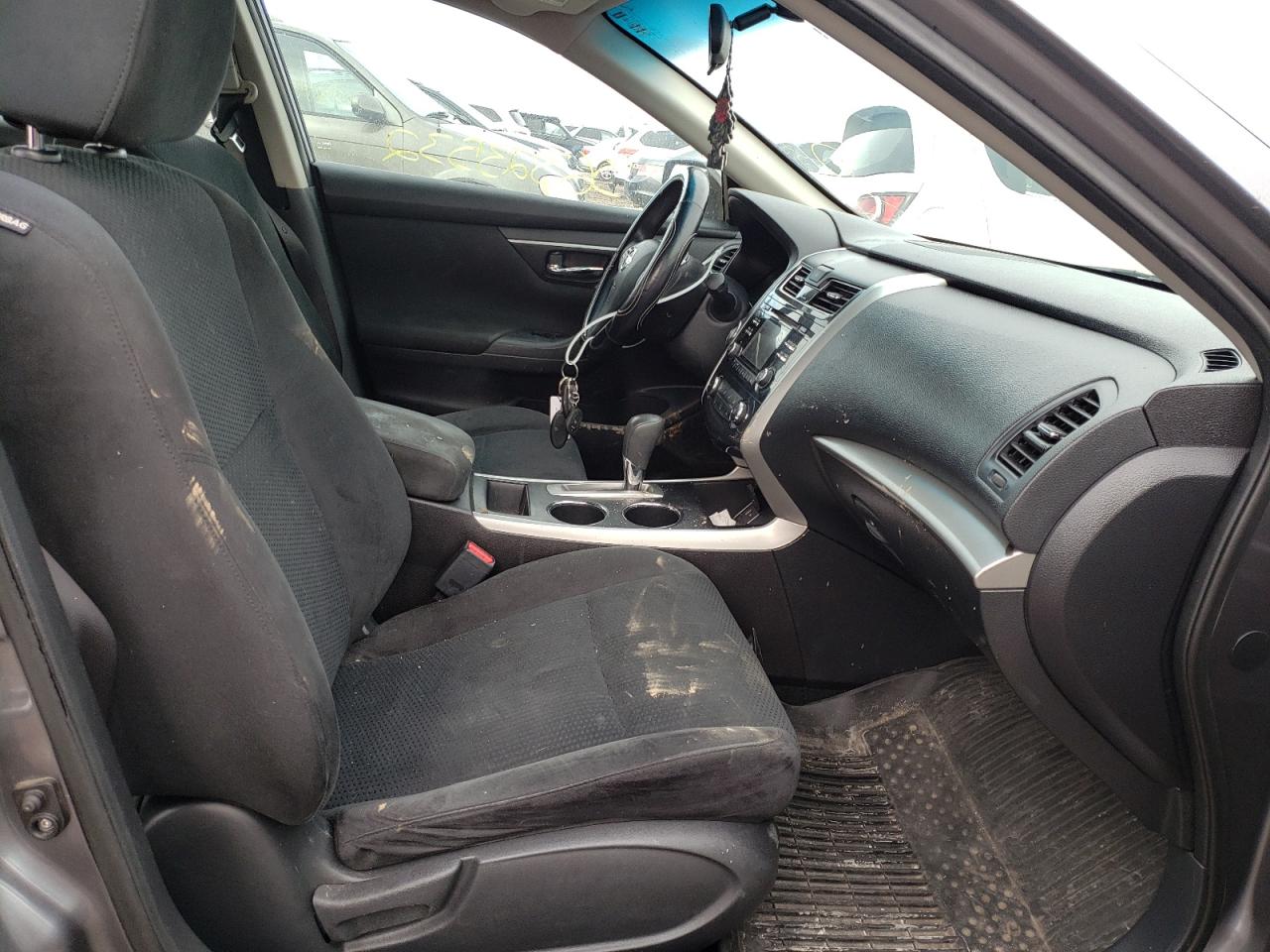 Photo 5 from auction – 2015 NISSAN ALTIMA 2.5 with VIN 1N4AL3AP6FC173432
