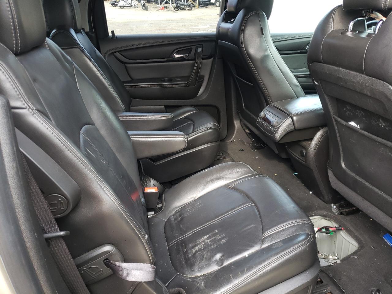 Photo 6 from auction – 2013 GMC ACADIA SLT with VIN 1GKKVRKD2DJ268230
