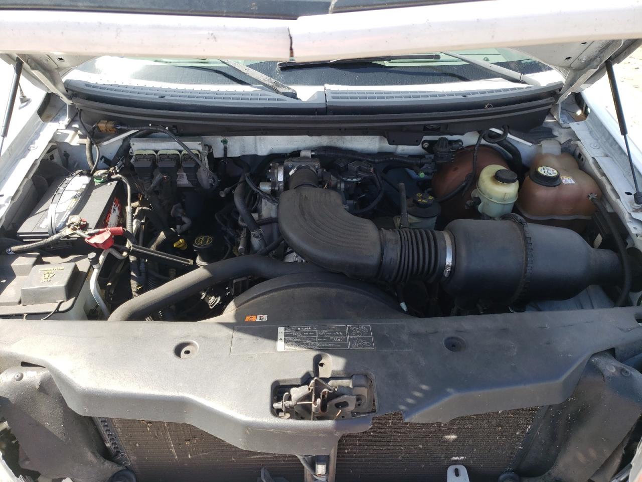 Photo 7 from auction – 2005 FORD F150 with VIN 1FTRX12W15KD08929