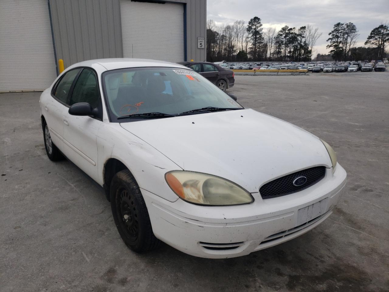 FORD TAURUS SE 2007 with VIN 1FAFP53UX7A138608 - Photo from auction