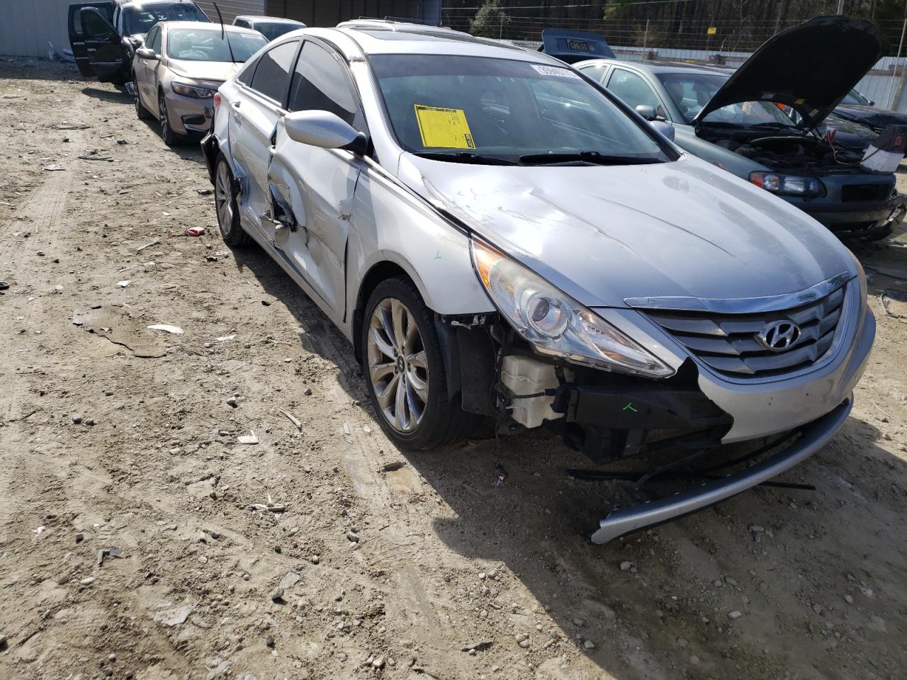 HYUNDAI SONATA SE 2013 with VIN 5NPEC4AB2DH533027 - Photo from auction