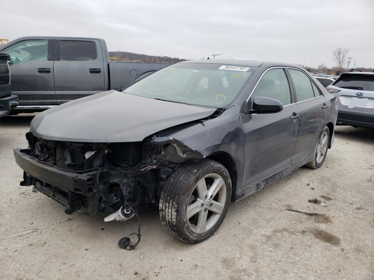 Photo 2 from auction – 2012 TOYOTA CAMRY BASE with VIN 4T1BF1FK3CU085186