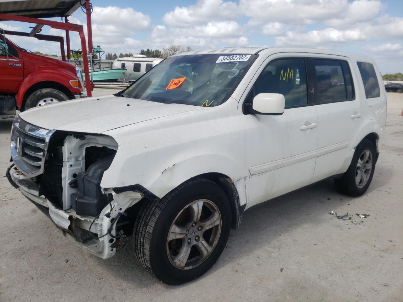 Photo 2 from auction – 2013 HONDA PILOT EXL with VIN 5FNYF4H54DB082587