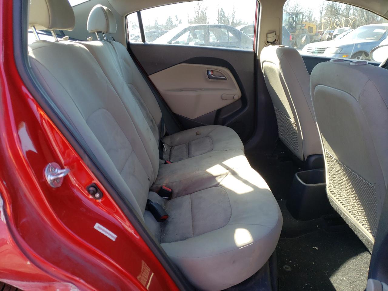 Photo 6 from auction – 2014 KIA RIO with VIN KNADM4A33E6377946