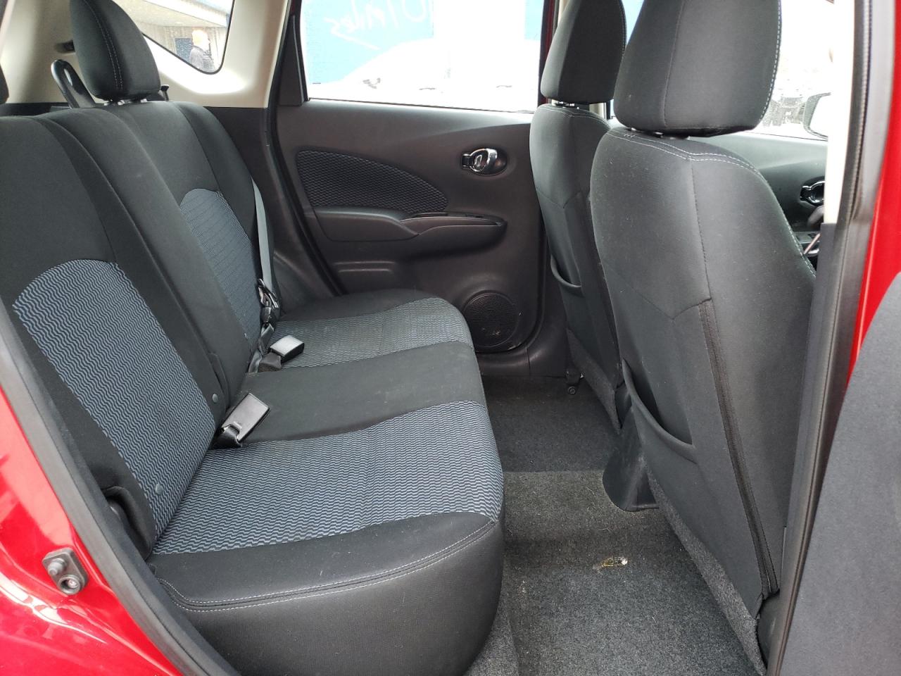 Photo 6 from auction – 2015 NISSAN VERSA NOTE with VIN 3N1CE2CP3FL419574