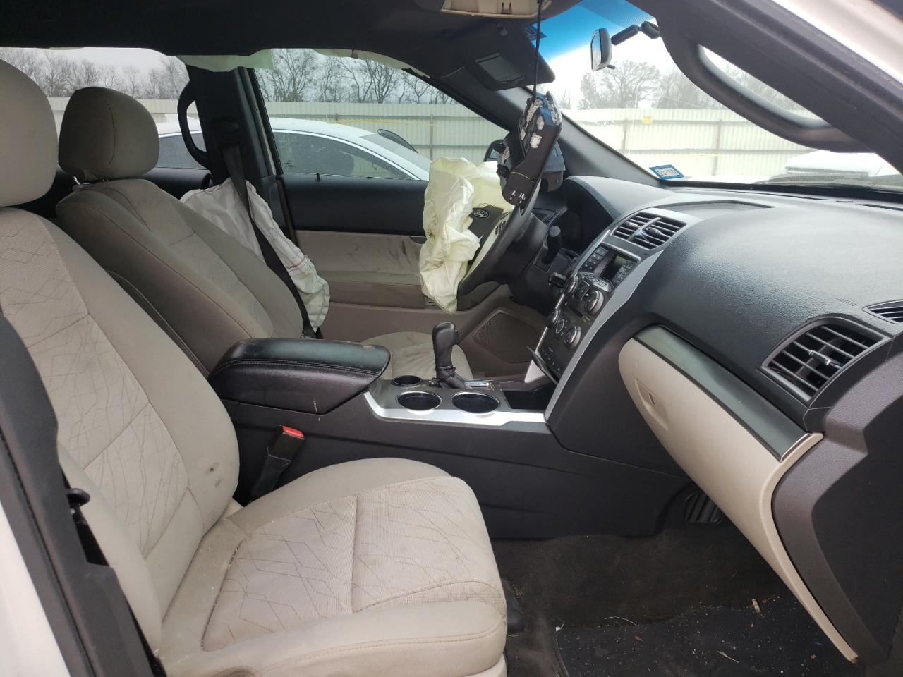 Photo 5 from auction – 2012 FORD EXPLORER with VIN 1FMHK7B84CGA84971