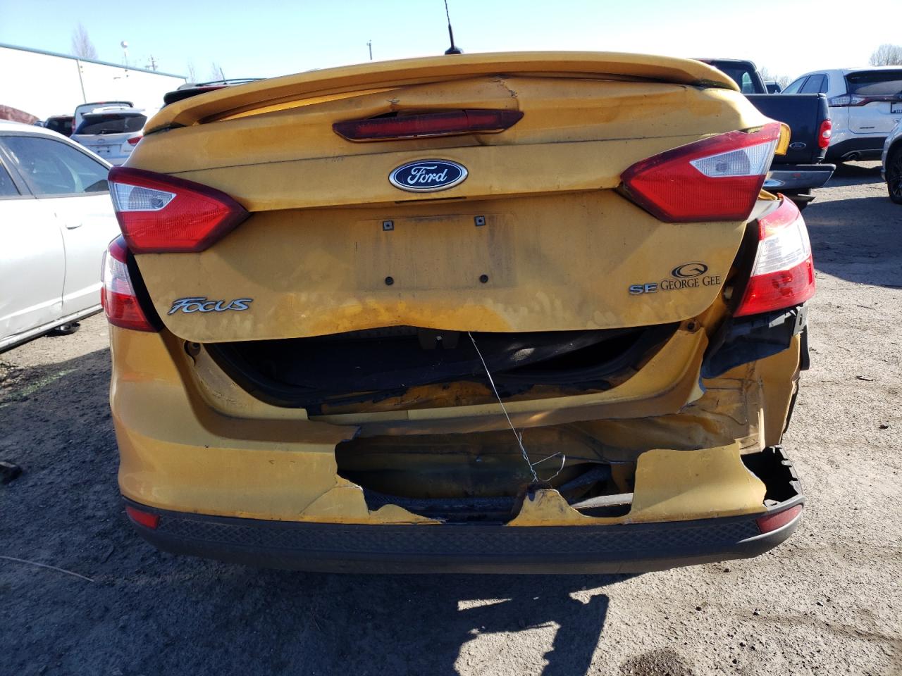 Photo 9 from auction – 2012 FORD FOCUS SE with VIN 1FAHP3F28CL227647