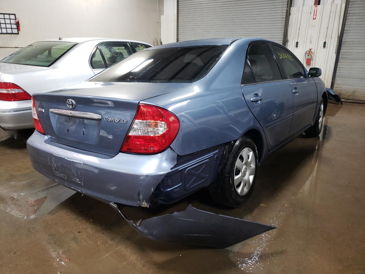 Photo 4 from auction – 2002 TOYOTA CAMRY LE with VIN 4T1BE32K52U577544