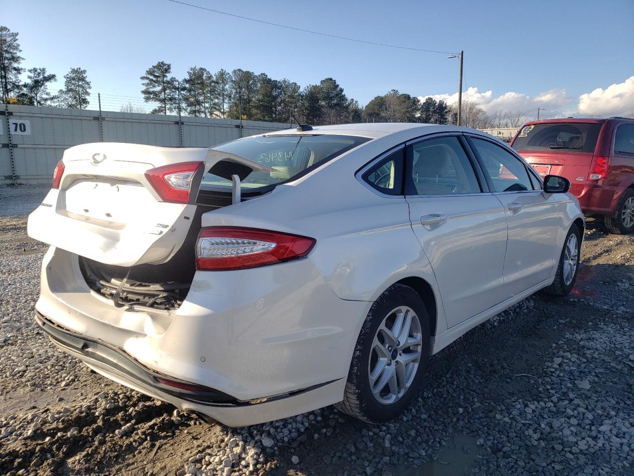 Photo 4 from auction – 2016 FORD FUSION SE with VIN 1FA6P0HD6G5128484