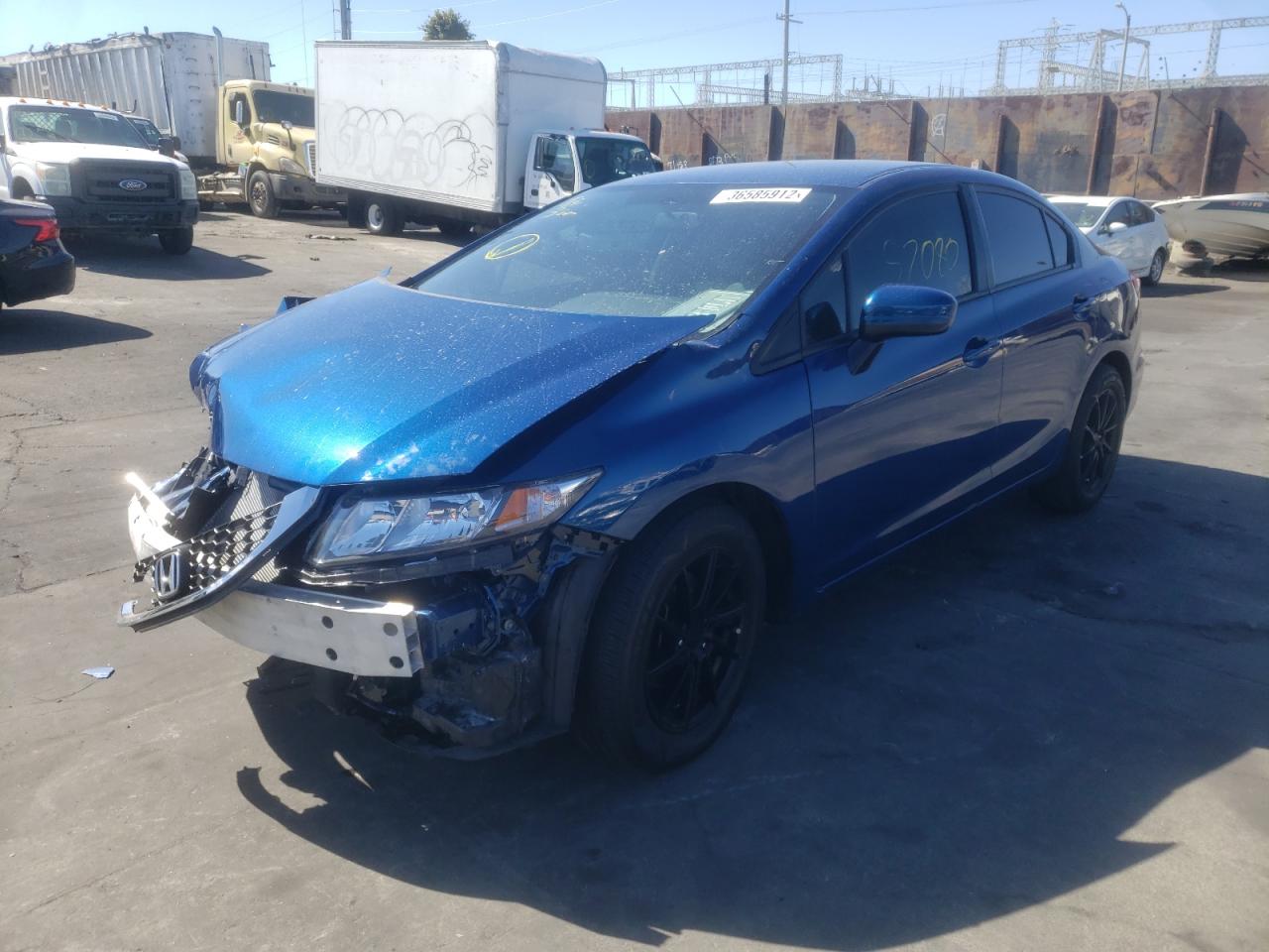 Photo 2 from auction – 2015 HONDA CIVIC LX with VIN 19XFB2F50FE201853