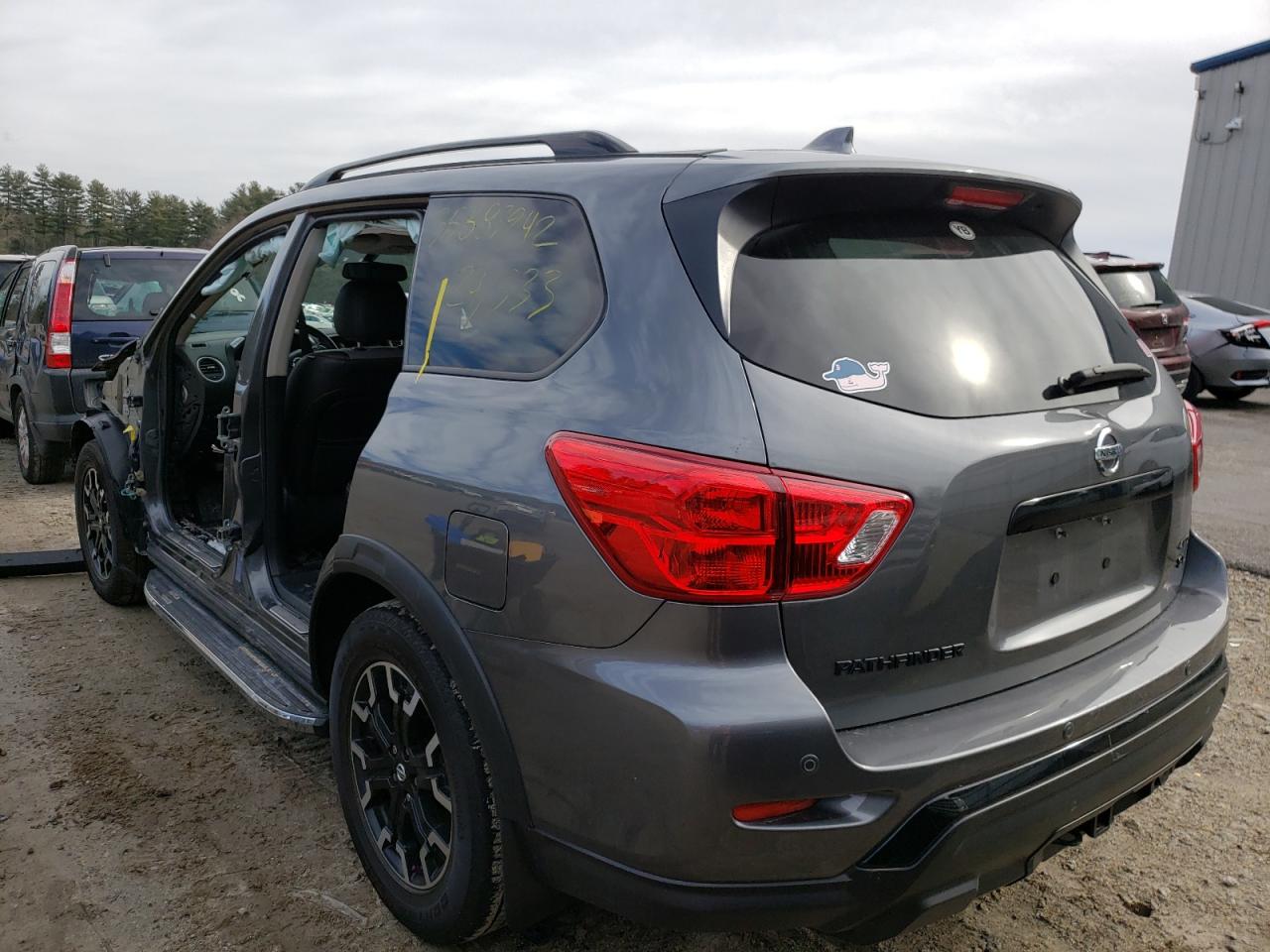 Photo 3 from auction – 2019 NISSAN PATHFINDER with VIN 5N1DR2MM6KC632210