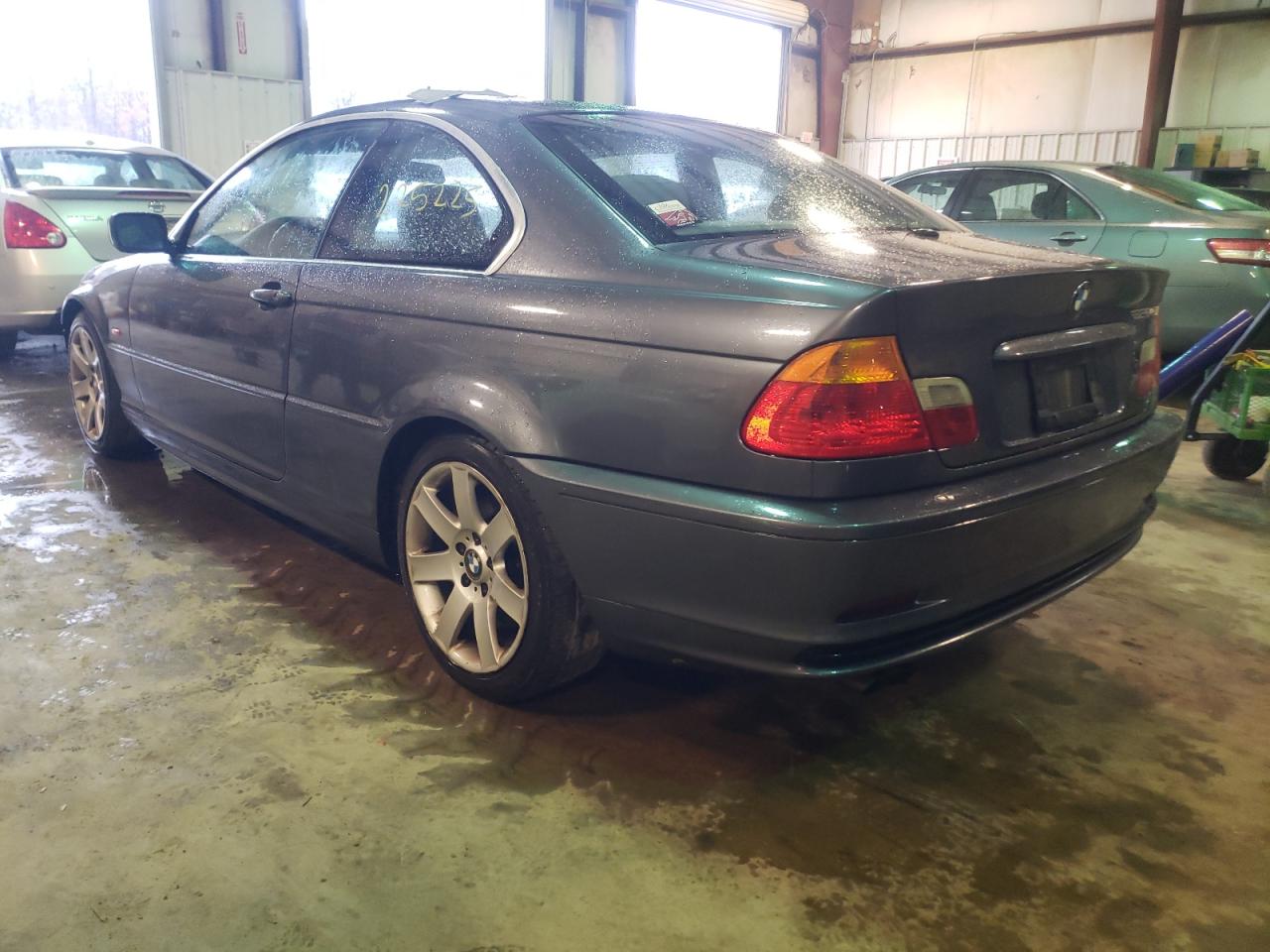 Photo 3 from auction – 2001 BMW 325 CI with VIN WBABN33481JW59107
