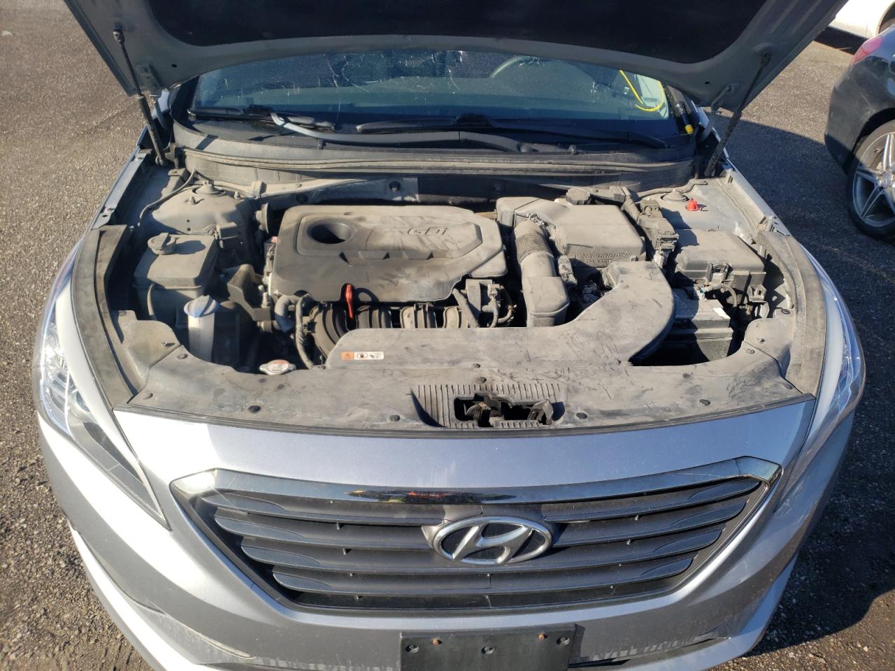 Photo 7 from auction – 2017 HYUNDAI SONATA SE with VIN 5NPE24AF4HH464059