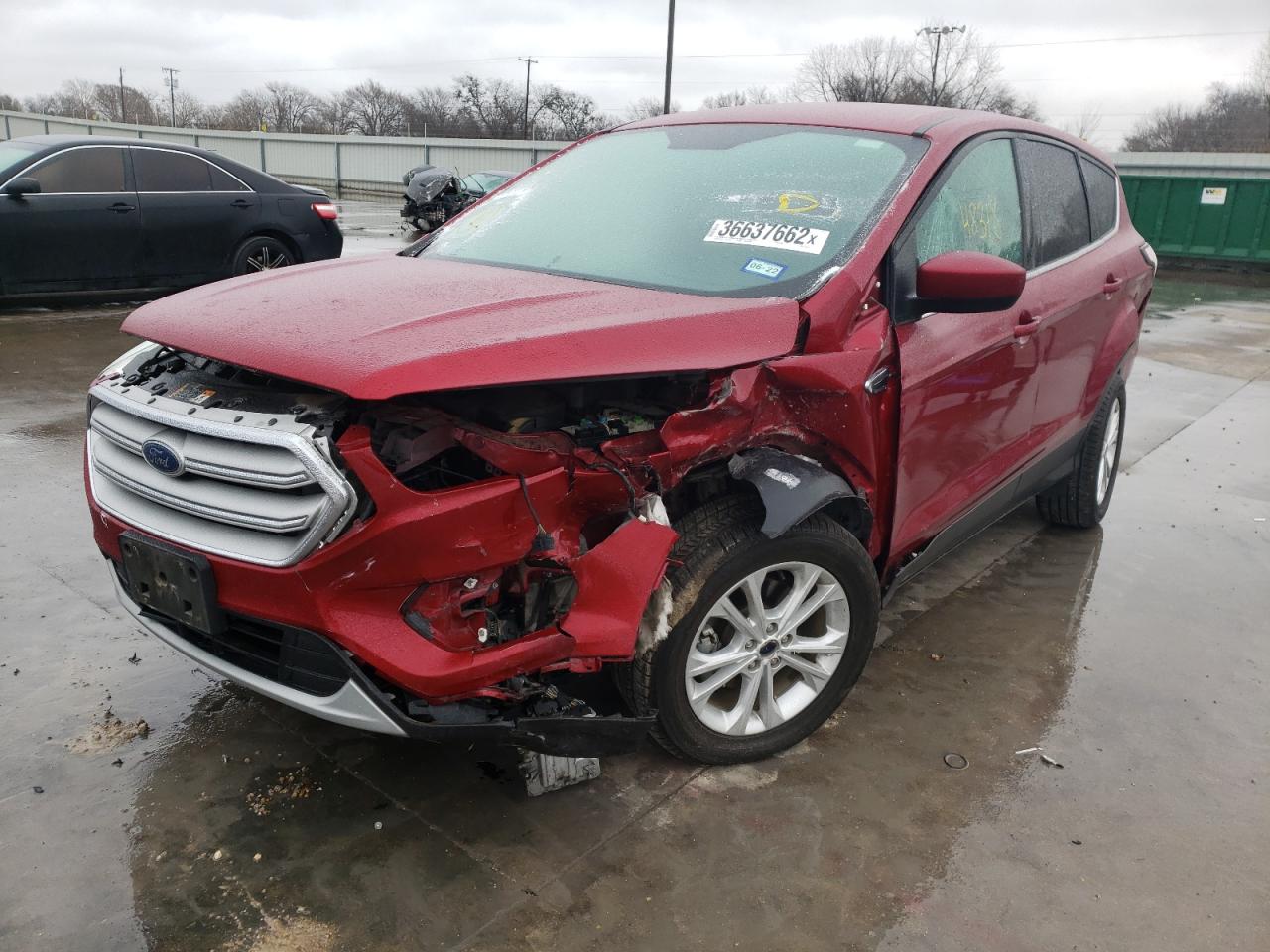 Photo 2 from auction – 2017 FORD ESCAPE SE with VIN 1FMCU0GD2HUD19264
