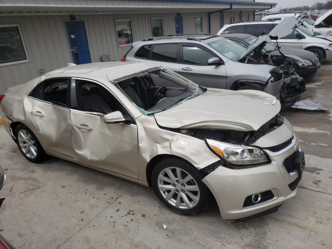 Photo 9 from auction – 2015 CHEVROLET MALIBU 2LT with VIN 1G11D5SL8FF247200