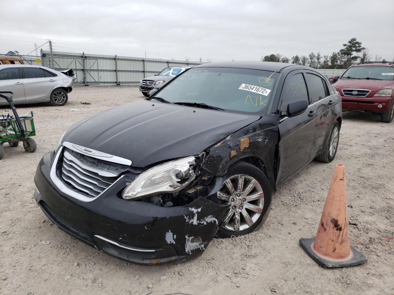 صورة رقم 2 من المزاد - 2013 CHRYSLER 200 TOURIN مع VIN 1C3CCBBB1DN764080