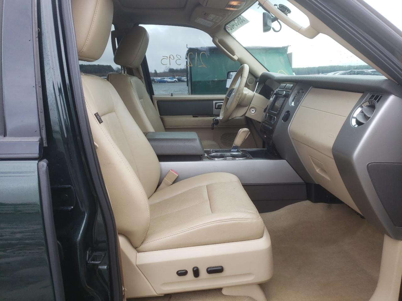 Photo 5 from auction – 2013 FORD EXPEDITION with VIN 1FMJU1J58DEF55856
