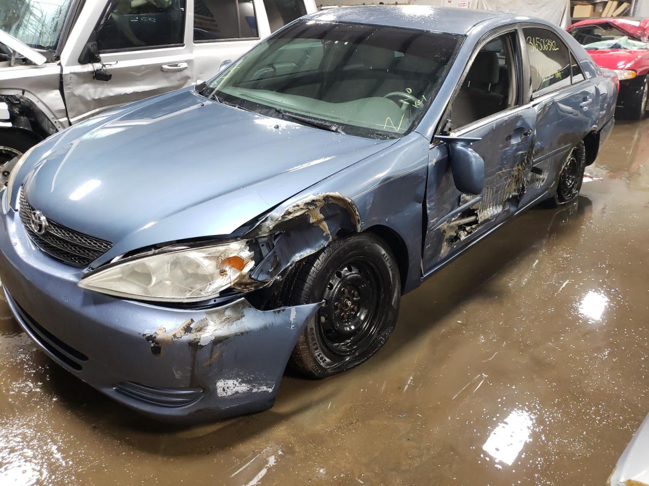 Photo 9 from auction – 2002 TOYOTA CAMRY LE with VIN 4T1BE32K52U577544