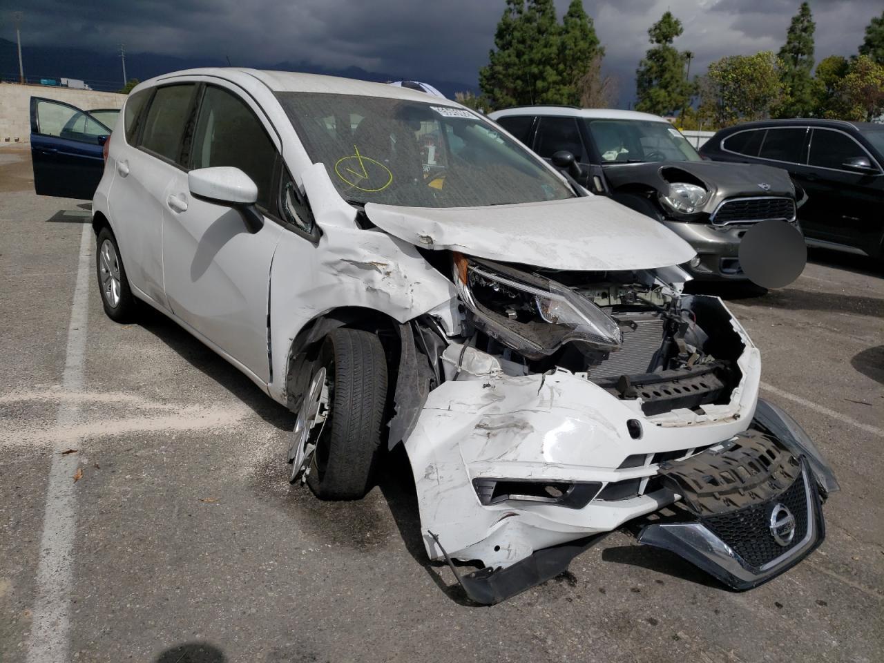 NISSAN VERSA NOTE 2019 with VIN 3N1CE2CP9KL366339 - Photo from auction