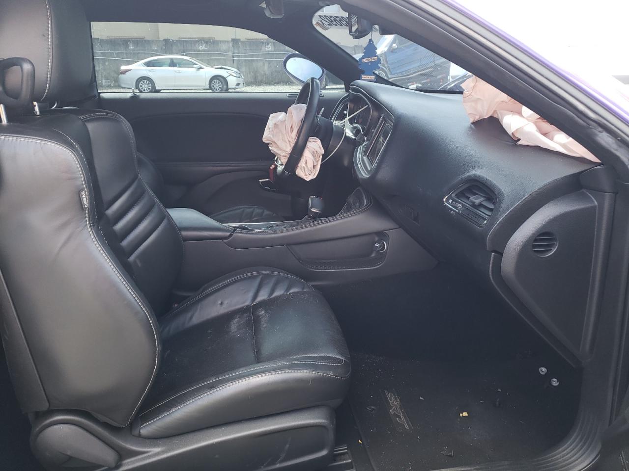 Photo 5 from auction – 2019 DODGE CHALLENGER with VIN 2C3CDZL94KH581330