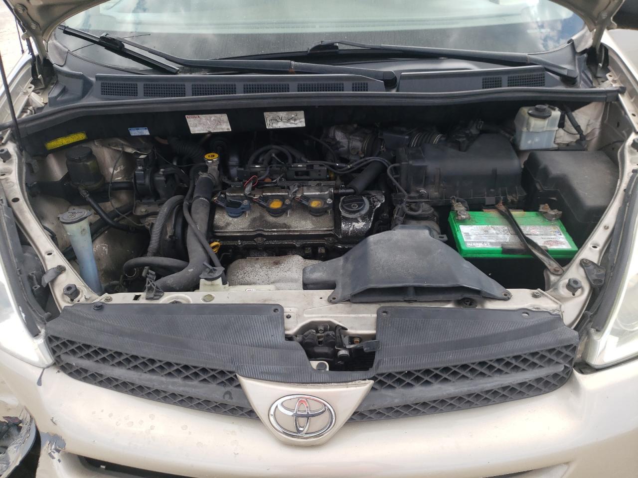 Photo 7 from auction – 2004 TOYOTA SIENNA CE with VIN 5TDZA23C44S034547