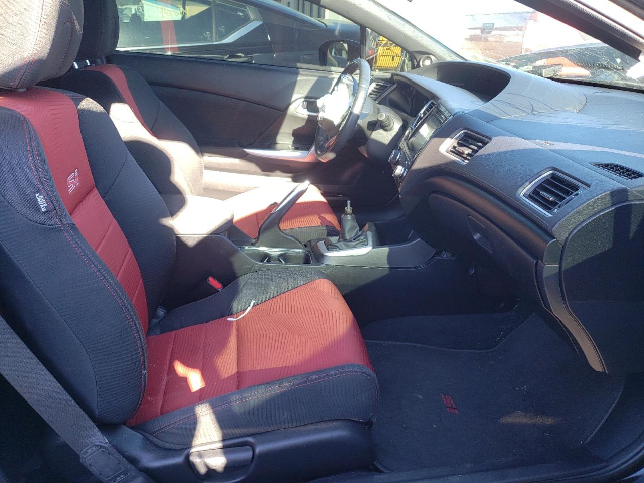 Photo 5 from auction – 2015 HONDA CIVIC SI with VIN 2HGFG4A58FH707344